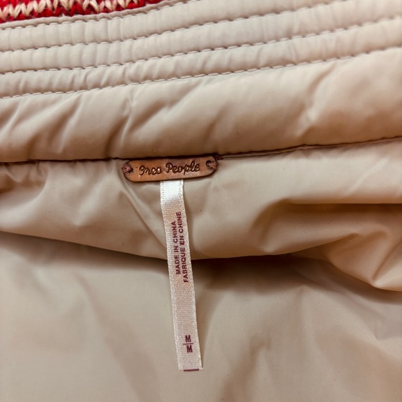 Free People Hooded Knit & Puffer Vest – Tan & Red Fair Isle – Size M - Picture 5 of 16